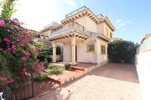 2 slaapkamers Geschakelde woning te koop in Orihuela Costa
