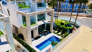 3 bedroom Villa for sale in Cabo Roig