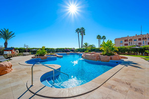 2 bedroom Apartment for sale in Cabo Roig