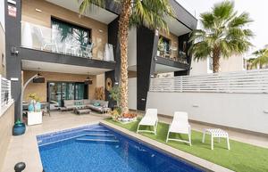 3 bedroom Villa for sale in Benijofar