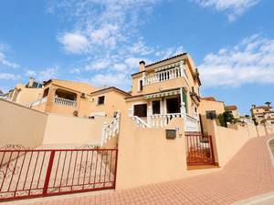 2 slaapkamers Villa te koop in Villamartin