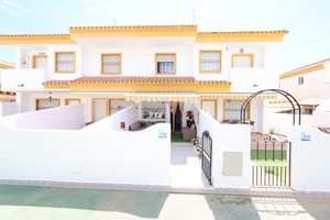 2 bedroom Townhouse for sale in Torre de la Horadada