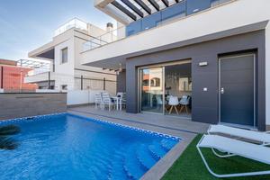4 slaapkamers Villa te koop in Orihuela Costa
