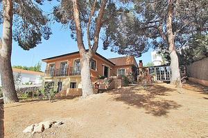 6 bedroom Villa for sale in Torrevieja