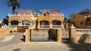 2 slaapkamers Geschakelde woning te koop in Orihuela Costa