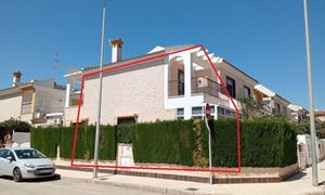 4 bedroom Villa for sale in Pilar de la Horadada