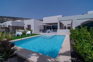 3 bedroom Villa for sale in Algorfa