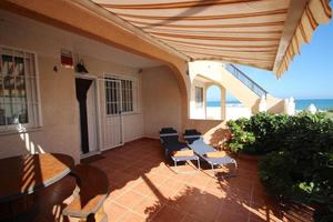 3 bedroom Villa for sale in Torrevieja