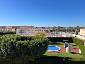 2 bedroom Bungalow for sale in Torrevieja