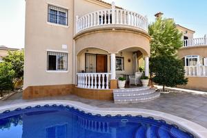 3 bedroom Apartment for sale in Orihuela Costa