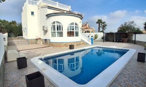 5 bedroom Villa for sale in Rojales
