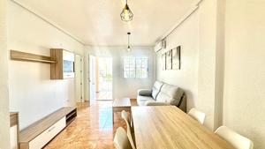 2 bedroom Villa for sale in Torrevieja