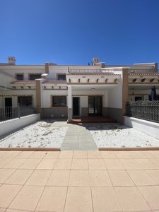 3 bedroom Townhouse for sale in San Miguel de Salinas