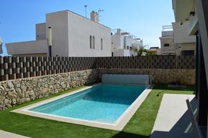 3 bedroom Villa for sale in Pilar de la Horadada