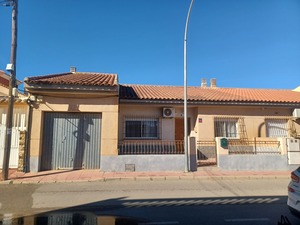 4 bedroom Townhouse for sale in Roldan