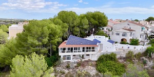 3 bedroom Villa for sale in Pinar de Campoverde