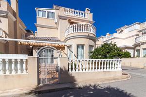 4 bedroom Villa for sale in Orihuela Costa