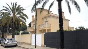 4 bedroom Villa for sale in Cabo Roig