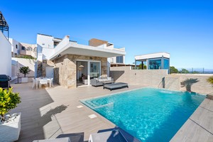 3 bedroom Villa for sale in San Miguel de Salinas