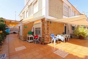 3 bedroom Villa for sale in Torrevieja