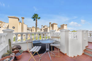 2 bedroom Bungalow for sale in Orihuela Costa