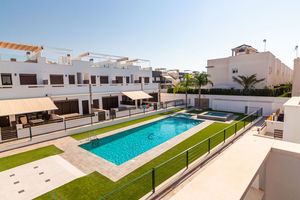 3 bedroom Duplex for sale in Torrevieja