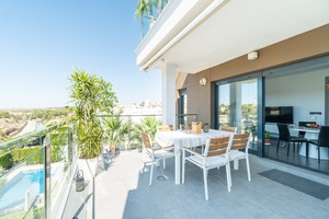 3 bedroom Penthouse for sale in Villamartin