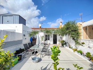 2 slaapkamers Geschakelde woning te koop in Torrevieja