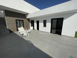 2 slaapkamers Villa te koop in Roldan