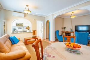 2 slaapkamers Geschakelde woning te koop in Orihuela Costa