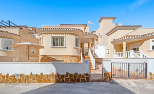 3 bedroom Townhouse for sale in San Miguel de Salinas