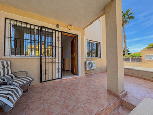 2 bedroom Apartment for sale in Los Balcones