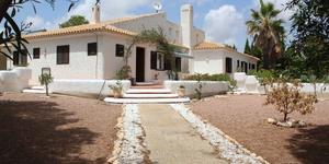 4 slaapkamers Villa te koop in Orihuela Costa