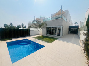3 slaapkamers Villa te koop in Los Alcazares