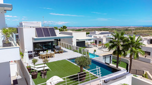 5 bedroom Villa for sale in San Miguel de Salinas