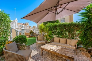 3 bedroom Villa for sale in Villamartin