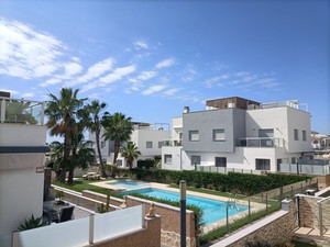 2 bedroom Villa for sale in Orihuela Costa