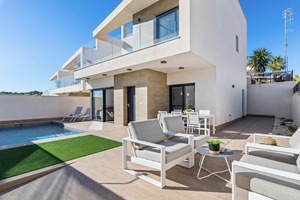 3 bedroom Villa for sale in San Miguel de Salinas