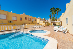 2 bedroom Townhouse for sale in Villamartin