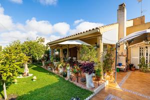 4 bedroom Villa for sale in Torrevieja