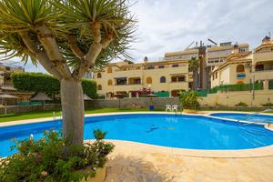 2 bedroom Villa for sale in Torrevieja