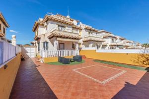 2 bedroom Villa for sale in Orihuela Costa