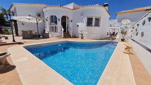 2 bedroom Villa for sale in Orihuela Costa