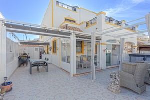 3 bedroom Villa for sale in Orihuela Costa