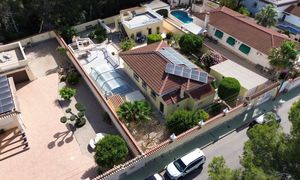 4 bedroom Villa for sale in Pinar de Campoverde