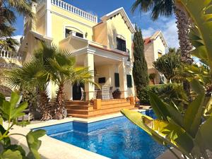 3 bedroom Villa for sale in Orihuela Costa