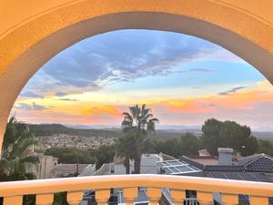 4 bedroom Villa for sale in San Miguel de Salinas