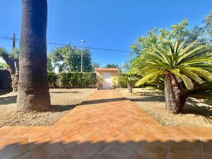 3 bedroom Villa for sale in Torrevieja
