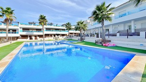 3 slaapkamers Geschakelde woning te koop in Torrevieja