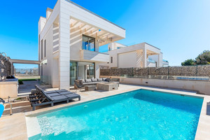 6 bedroom Villa for sale in Orihuela Costa